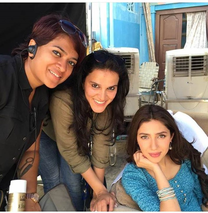 Mahira Khan Reveals Her First Look For Raees